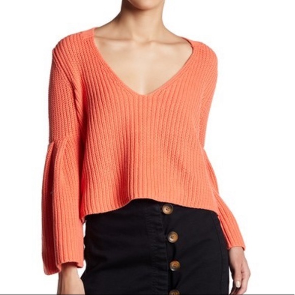 Free People Sweaters - NWT Free People v-neck sweater